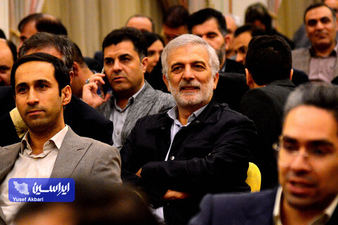 نشست صمیمانه بازار سرمایه، نهادهای مالی و صندوق‌های سرمایه‌گذاری و فعالان اقتصادی استان اصفهان