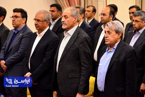 نشست صمیمانه بازار سرمایه، نهادهای مالی و صندوق‌های سرمایه‌گذاری و فعالان اقتصادی استان اصفهان