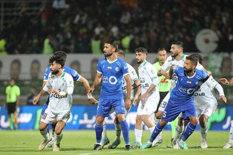 خلاصه بازی ذوب‌آهن – استقلال/ ذوب نیمه مربیان را برد