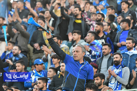 ذوب آهن - استقلال