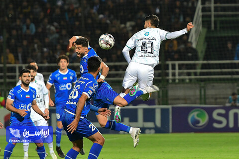 ذوب آهن - استقلال