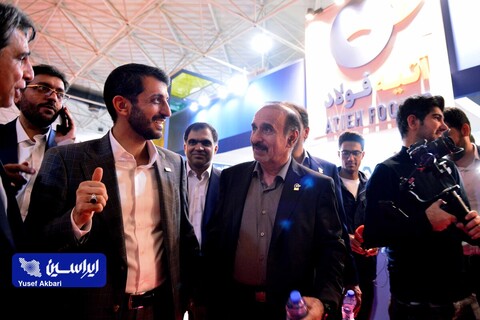بازدید مدیرعامل شرکت فولادمبارکه از غرفه‌های این گروه در نمایشگاه ایران متافو ۲۰۲۳