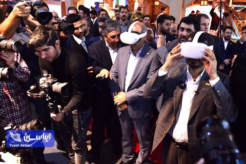 بازدید مدیرعامل شرکت فولادمبارکه از غرفه‌های این گروه در نمایشگاه ایران متافو ۲۰۲۳