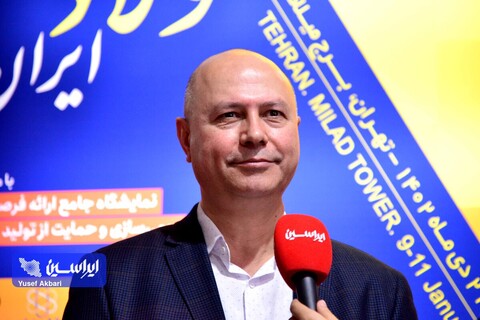 حرکت به سمت ارز تک نرخی درست بود/ به جای استیضاح مشکلات را حل کنید