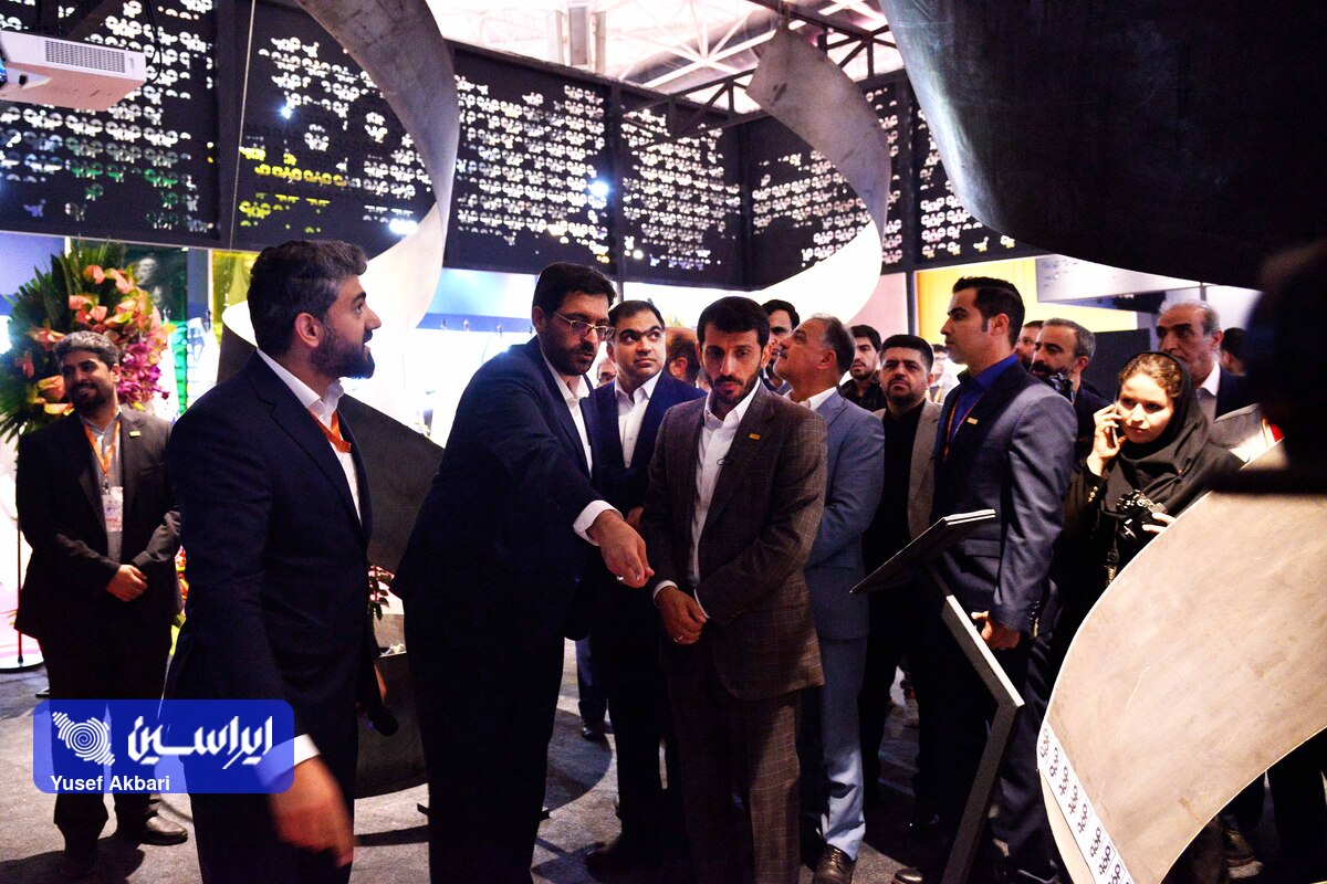 بازدید مدیرعامل شرکت فولادمبارکه از غرفه‌های این گروه در نمایشگاه ایران متافو ۲۰۲۳