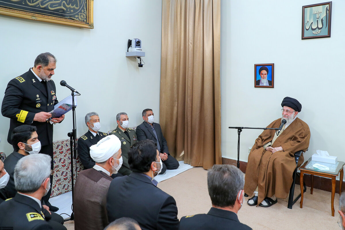 فرمانده کل قوا: نیروی دریایی ارتش؛ ظرفیت بزرگ نظام و کشور است