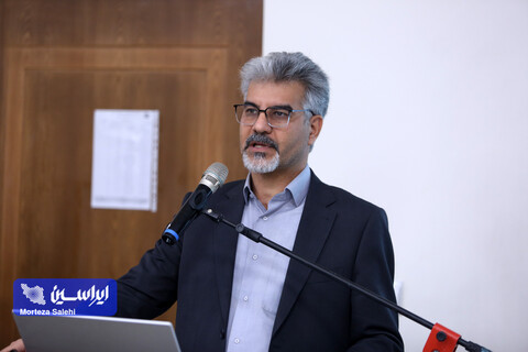 نشست صمیمانه مدیرعامل و معاونین شرکت فولاد مبارکه با مدیران عامل گروه سرمایه‌گذاری توکافولاد