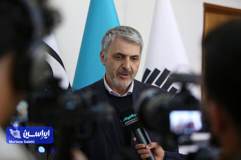 نشست صمیمانه مدیرعامل و معاونین شرکت فولاد مبارکه با مدیران عامل گروه سرمایه‌گذاری توکافولاد