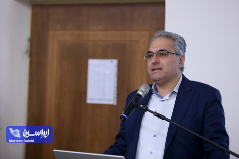 نشست صمیمانه مدیرعامل و معاونین شرکت فولاد مبارکه با مدیران عامل گروه سرمایه‌گذاری توکافولاد