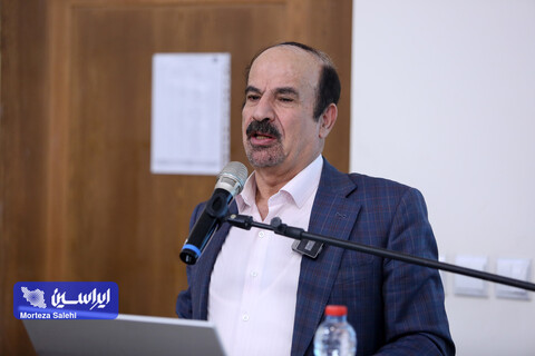 نشست صمیمانه مدیرعامل و معاونین شرکت فولاد مبارکه با مدیران عامل گروه سرمایه‌گذاری توکافولاد