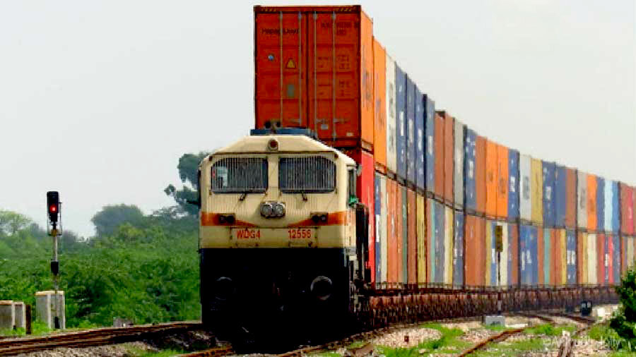 چهارراه ترانزیت منطقه در انتظار تصمیم‌های بزرگ