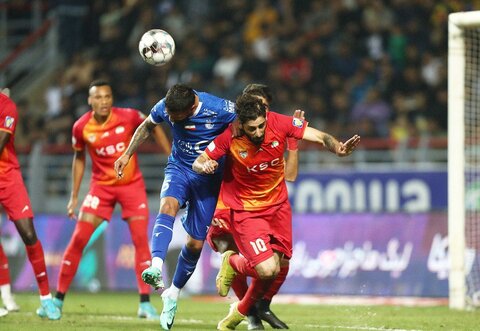 خلاصه بازی فولاد – استقلال/ پربرخورد و بدون‌گل