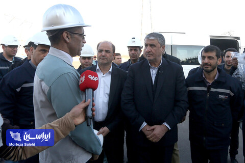 بازدید معاون رئیس‌جمهور و رئیس سازمان انرژی اتمی از تصفیه‌خانه پساب و خطوط تولید شرکت فولاد مبارکه