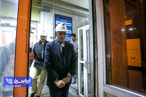 بازدید معاون رئیس‌جمهور و رئیس سازمان انرژی اتمی از تصفیه‌خانه پساب و خطوط تولید شرکت فولاد مبارکه