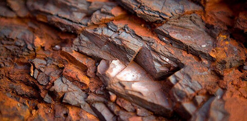 بازار سنگ آهن چین در اوج قرار گرفت