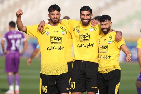 سپاهان در تهران قدرتنمایی کرد