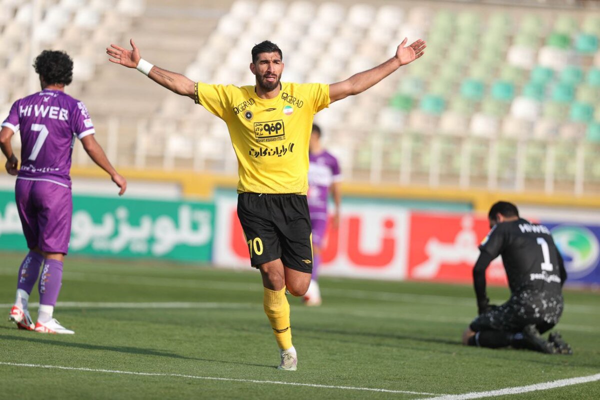 هزارمین گل سپاهان در لیگ برتر توسط شهریار مغانلو