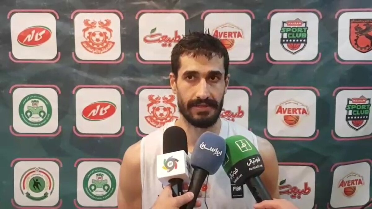 صدرنشین نیستیم و تلاش می‌کنیم هفته‌به‌هفته با برد بازی‌ها را پشت سر بگذاریم/ هواداران این فصل بیشتر به سالن می‌آیند