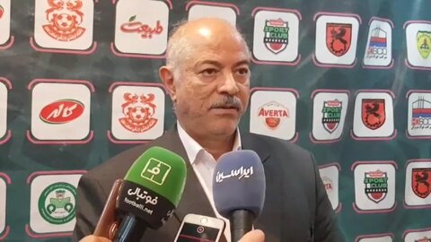 شهرداری سه برابر ذوب‌آهن هزینه کرده است/ تلاش بازیکنان ذوب از قهرمانی مهم‌تر است