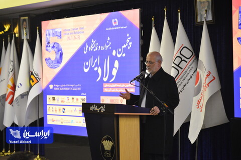 افراد تحصیلکرده و مستعد کشور را باور کنیم/توسعه سواحل خالی در دستور کار فولادمبارکه