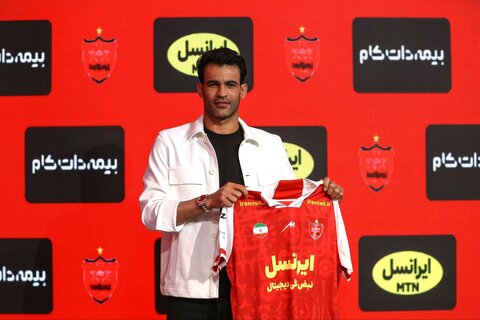 عیسی آل‌کثیر به پرسپولیس بازگشت