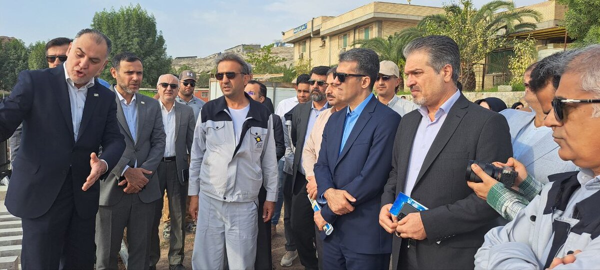سهامداران ایمیدرو از پروژه انتقال پساب بندرعباس به منطقه ویژه خلیج فارس بازدید کردند