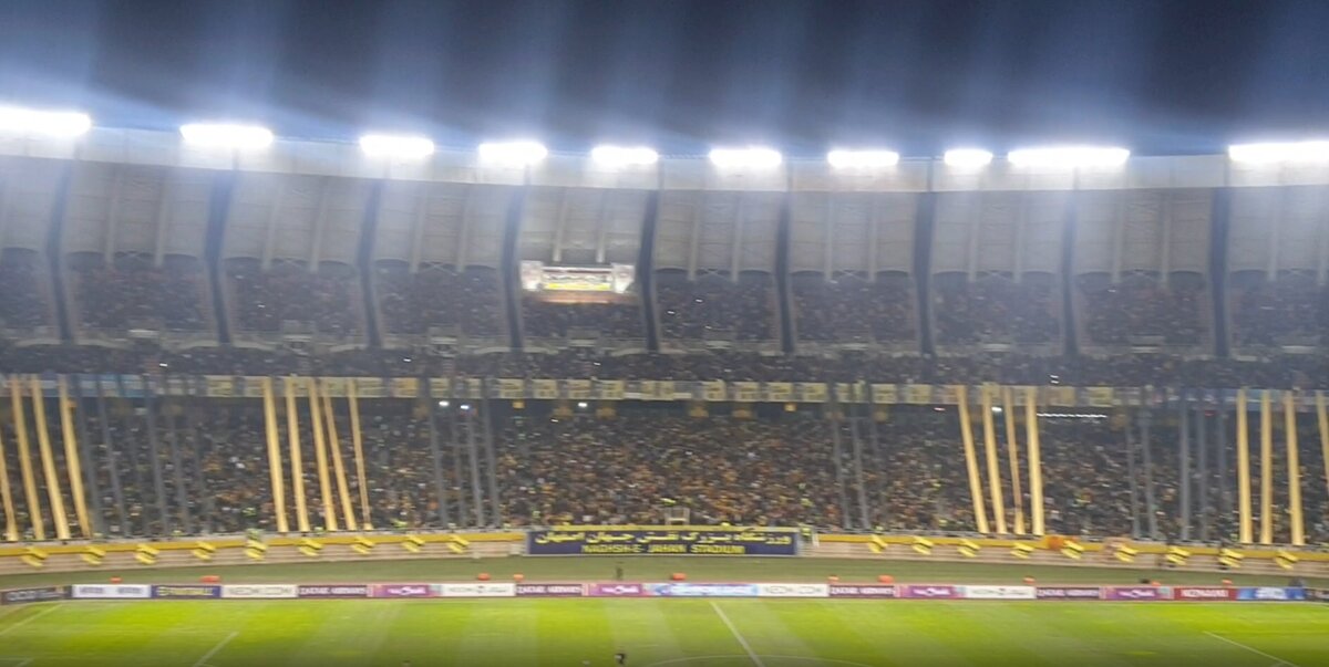 جو وحشتناک استادیوم نقش‌جهان پیش از دیدار سپاهان - الهلال