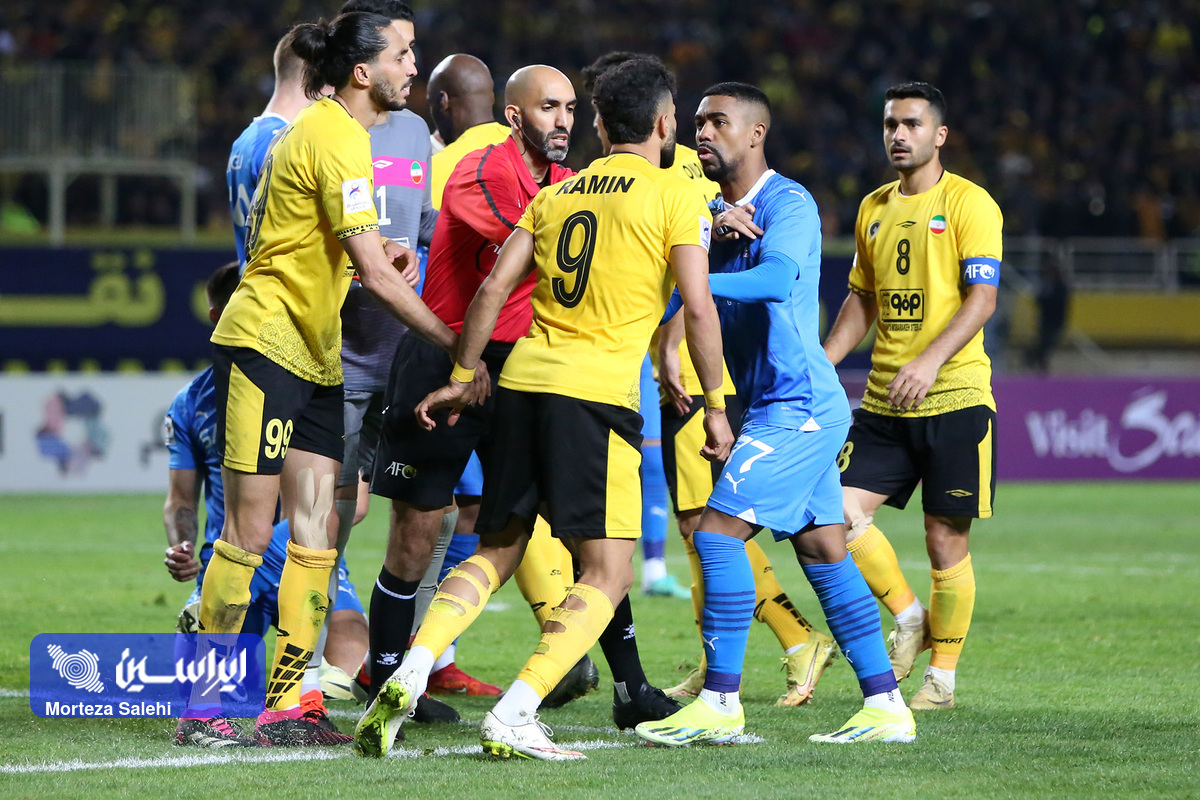 دلیل جریمه سپاهانی‌ها از سوی AFC چه بود؟