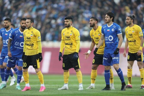 استقلال - سپاهان در ورزشگاه آزادی