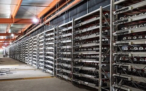 ۱۳۷۱ دستگاه غیرمجاز استخراج رمز ارز در اصفهان کشف شد