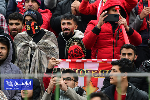 دیدار ذوب آهن و پرسپولیس