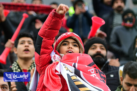 دیدار ذوب آهن و پرسپولیس