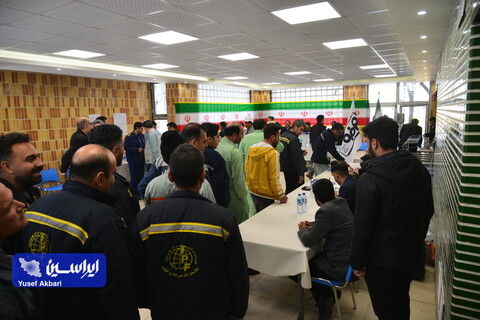 حضور حماسی پرسنل ناحیه نورد گرم فولاد مبارکه در انتخابات یازدهم اسفند ماه