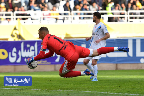 سپاهان - پیکان