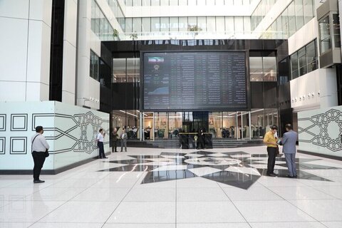 جدال شاخص کل بورس با فروش‌های پایان سال