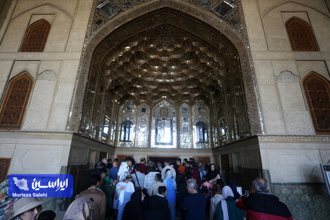 مسافران نوروزی در اماکن گردشگری اصفهان