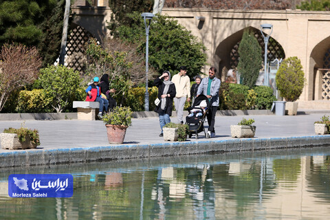 مسافران نوروزی در اماکن گردشگری اصفهان
