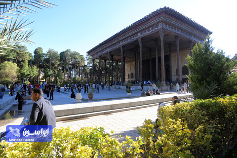 مسافران نوروزی در اماکن گردشگری اصفهان