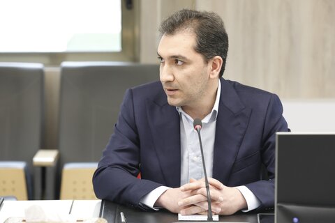 ورود به بازار سرمایه و مدیریت دارایی‌های غیرمولد مهم‌ترین برنامه‌های آتیه‌فولاد برای سال ۱۴۰۳