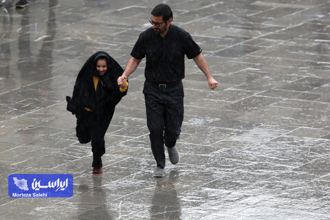 بارش شدید باران در مشهد مقدس آغاز شد