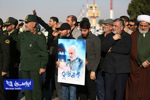 استقبال از پیکر مطهر سردار شهید زاهدی در فرودگاه اصفهان