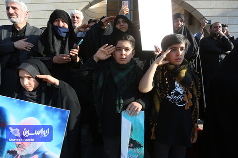 استقبال از پیکر مطهر سردار شهید زاهدی در فرودگاه اصفهان