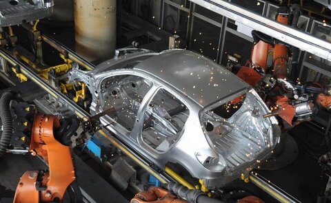 شورای سیاست‌گذاری خودرو احیا شود