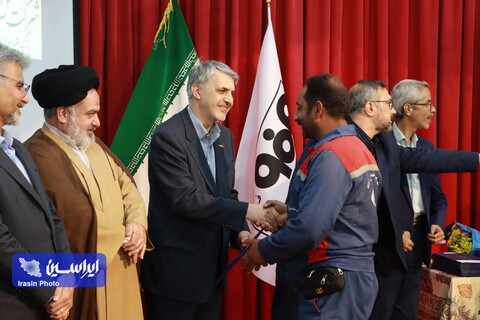 کارگران نمونه شرکت حمل‌ونقل توکا مورد تقدیر قرار گرفتند