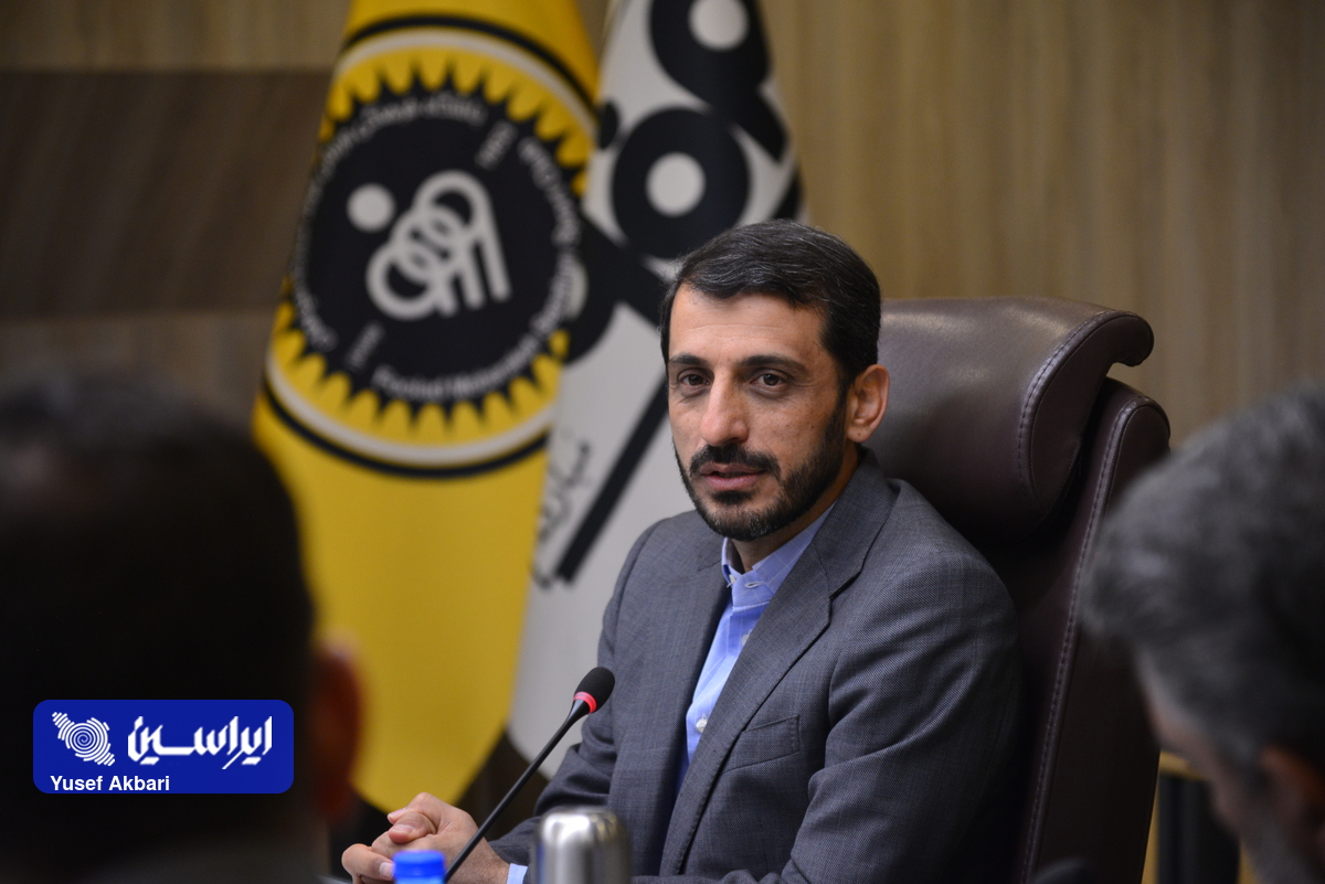 تربیت ورزشکاران حرفه‌ای، با فرهنگ و با اخلاق در دستورکار سپاهان