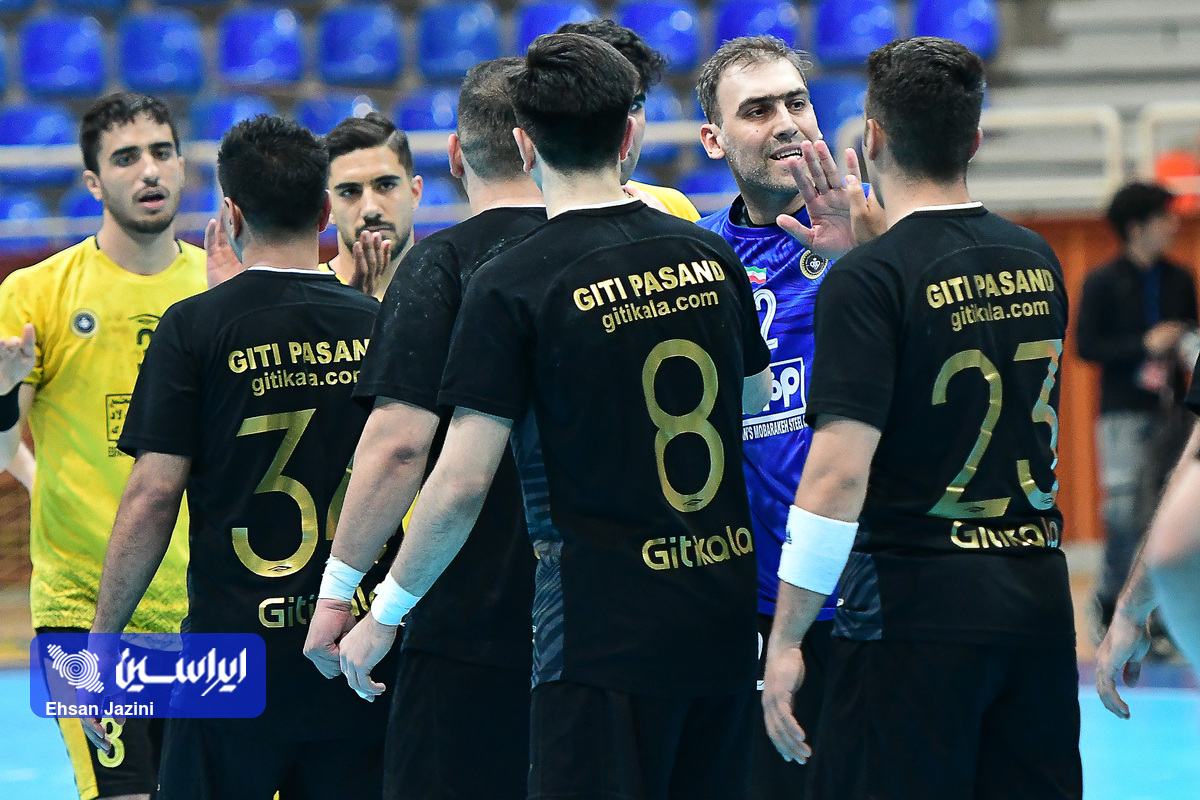 هندبالیست‌های گیتی‌پسند لیگ را با شکست آغاز کردند