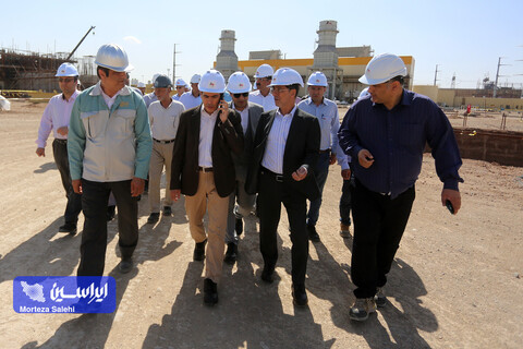 بازدید مدیرعامل مپنا و هیئت همراه از نیروگاه سیکل ترکیبی
