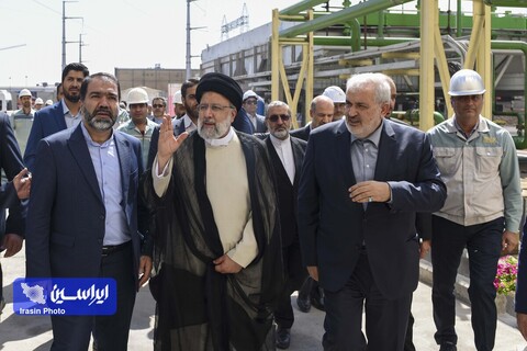 بازدید رئیسی از فولاد مبارکه