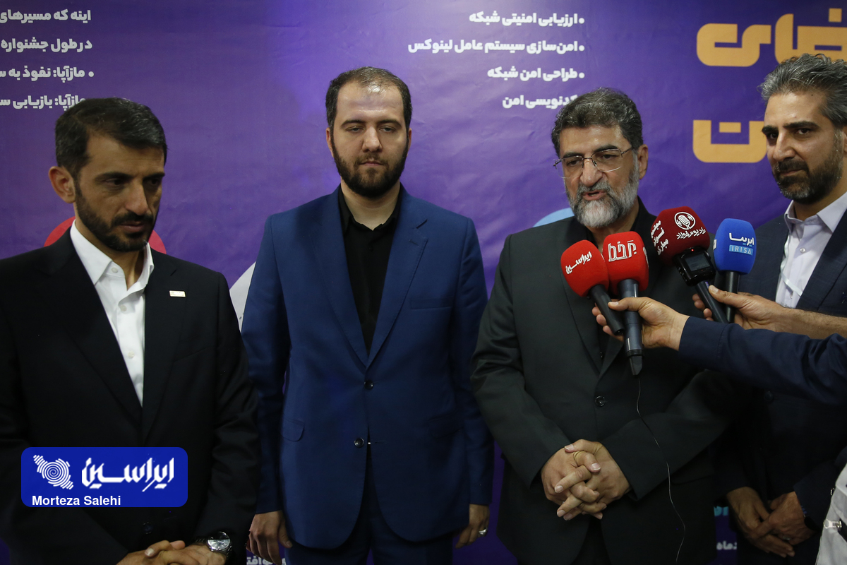 فولادمبارکه در موضوع تحول دیجیتال و هوشمندسازی صنعت در کشور پیشتاز است / لزوم افزایش سهم اقتصاد دیجیتالی تا ۱۵ درصد