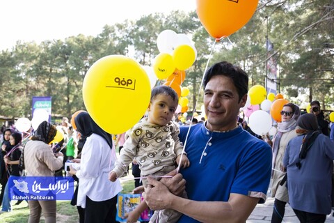 همایش ورزش صبحگاهی خانواده بزرگ فولاد مبارکه